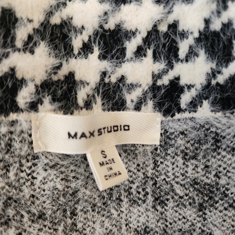 Max Studio Houndstooth Sweater Jacket - image 3
